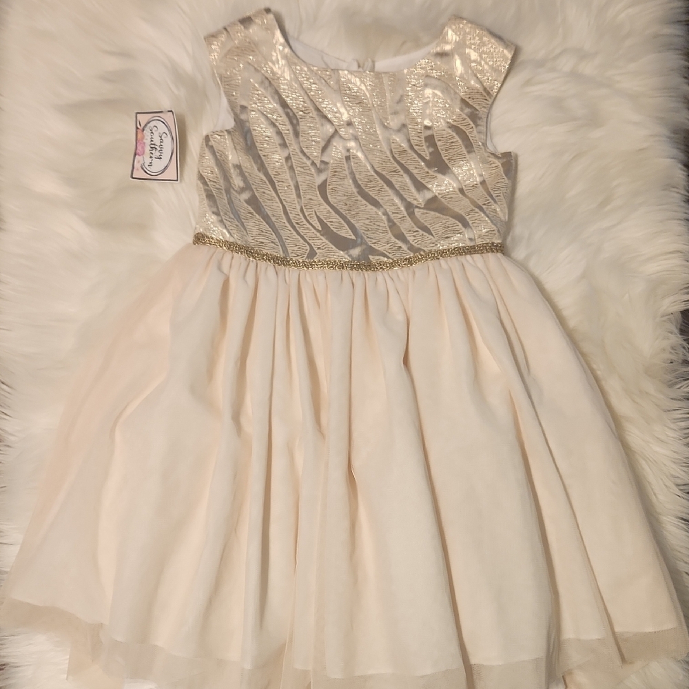 Girls Formal Tulle Dress - Girls Size 5 - Champagne, Gold Color